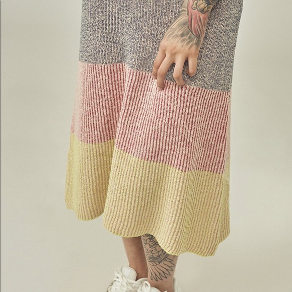 Yanyan Knits Dress - Picture 4 of 7